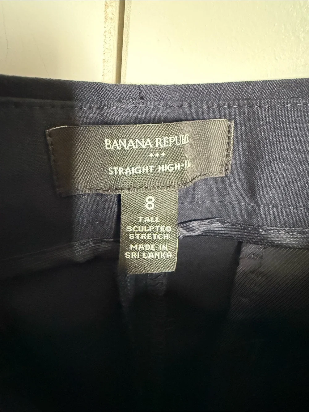 NWOT Banana Republic Navy High-Rise Straight-Leg Trousers size 8Tall. Classic.